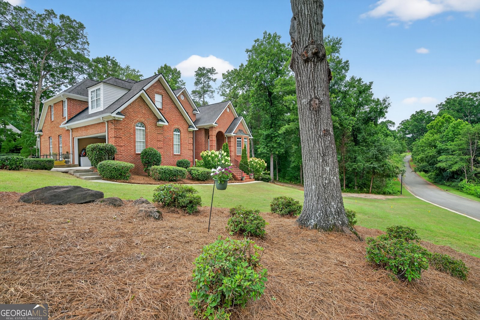 300 Misty Ridge Macon - 38