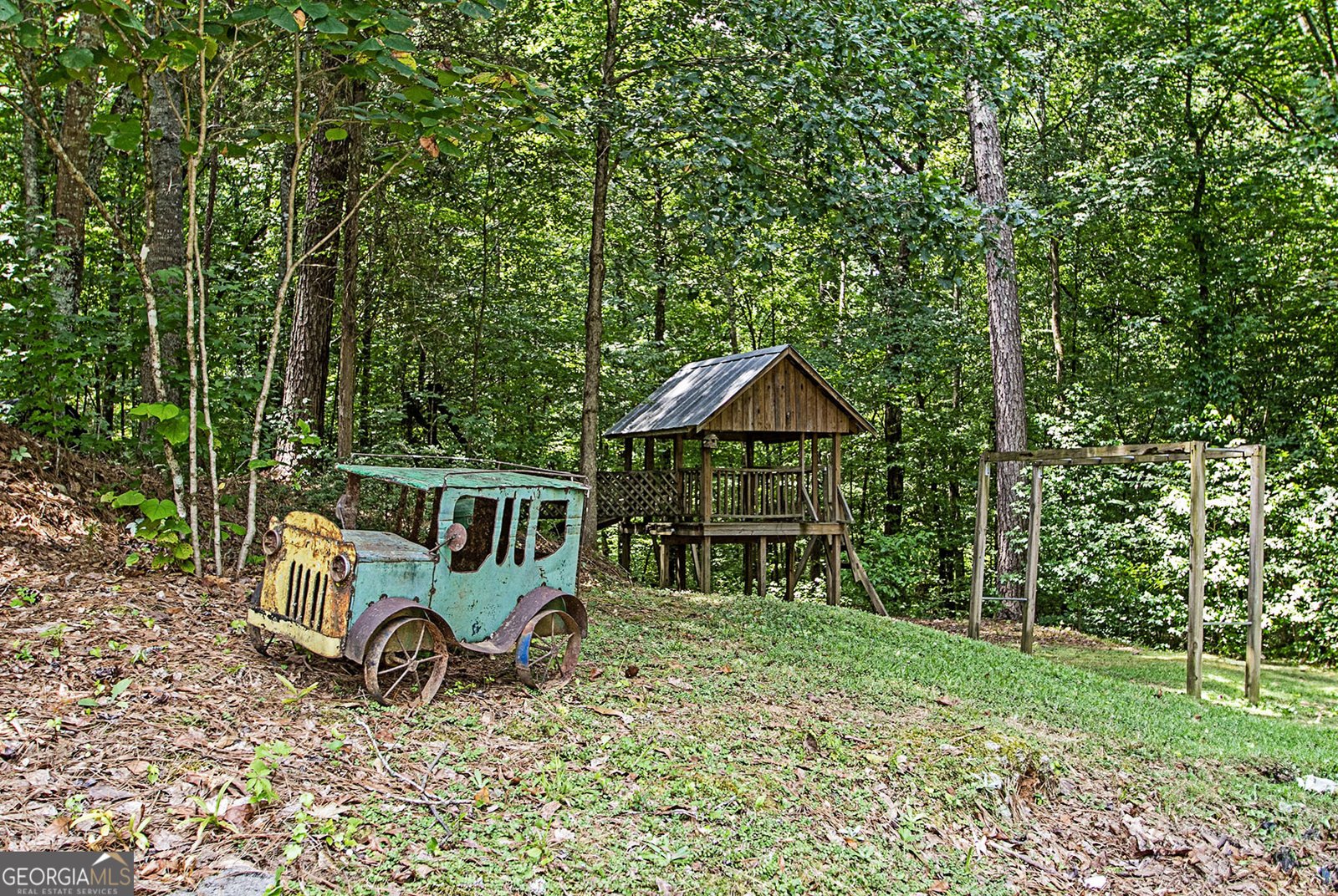 404 Blue Store Road Forsyth - 46