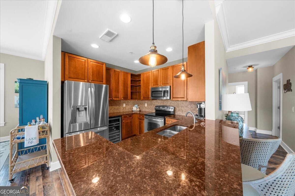 101 Bay Drive Eatonton - 27