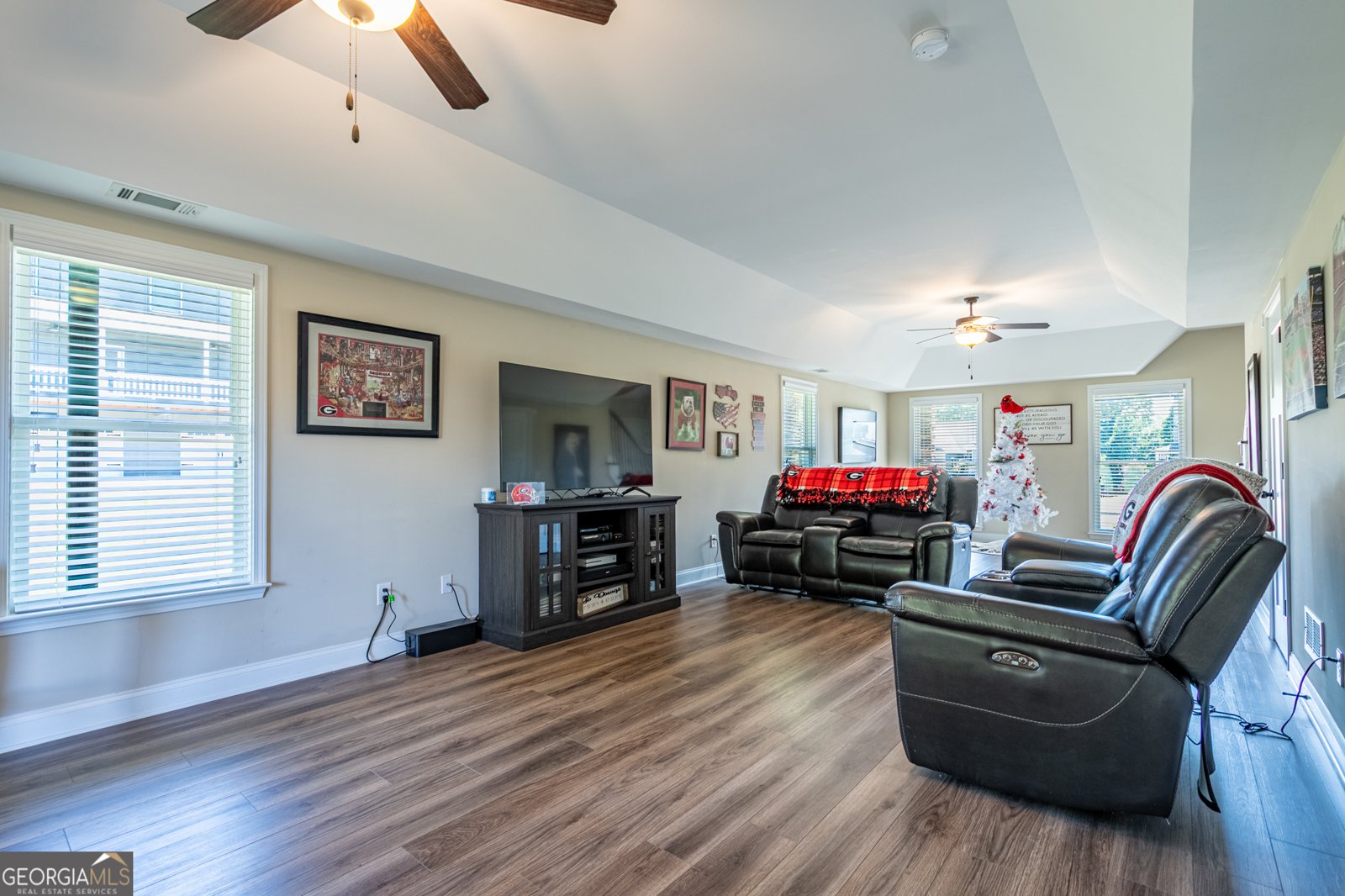 96 River Walk Parkway Euharlee - 33