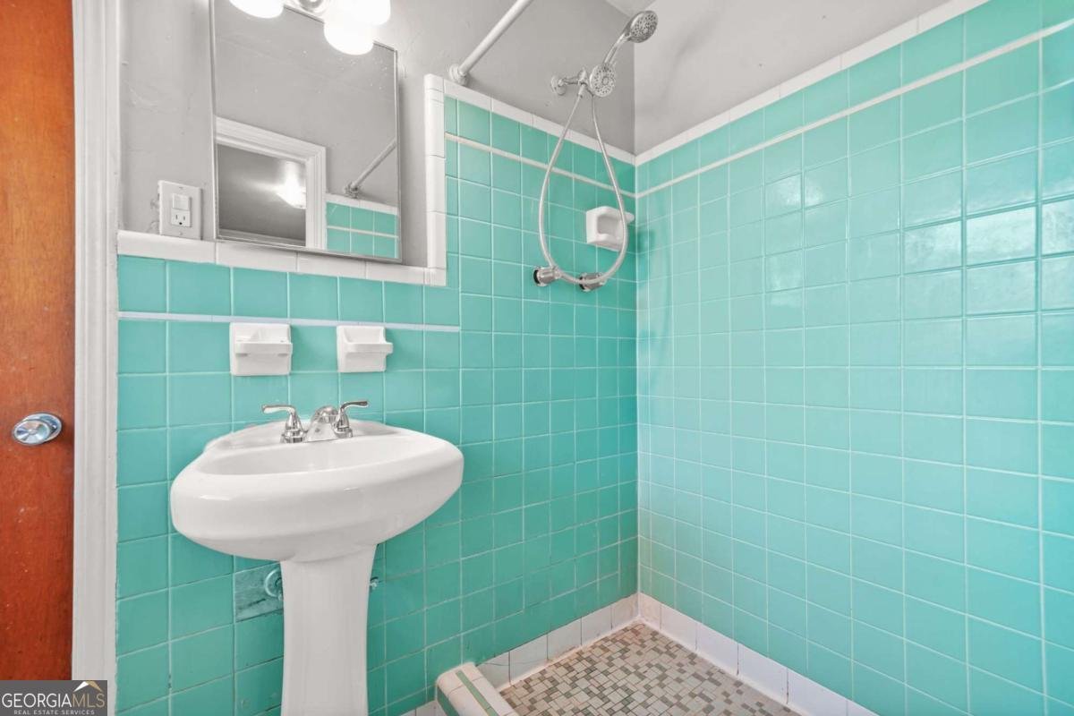 4004 Camelot Court Tucker - 31