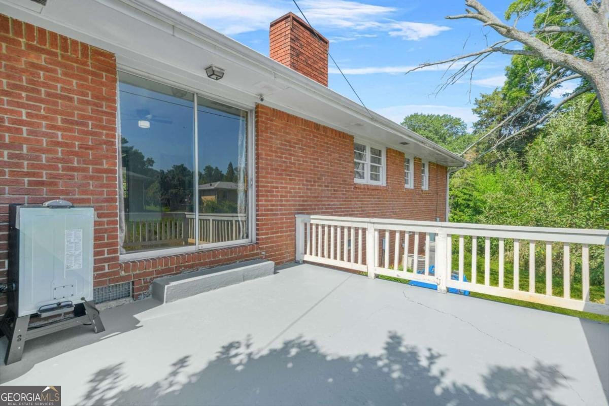 4004 Camelot Court Tucker - 35