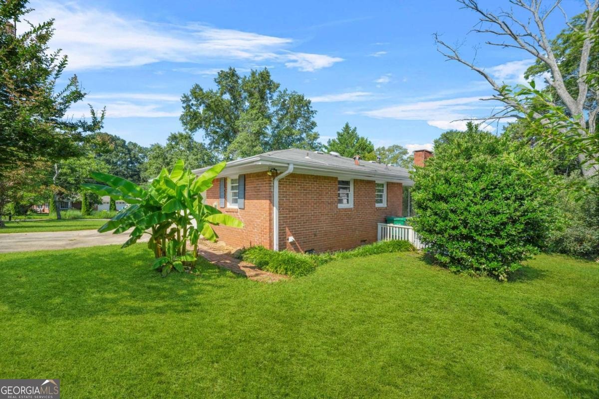 4004 Camelot Court Tucker - 38