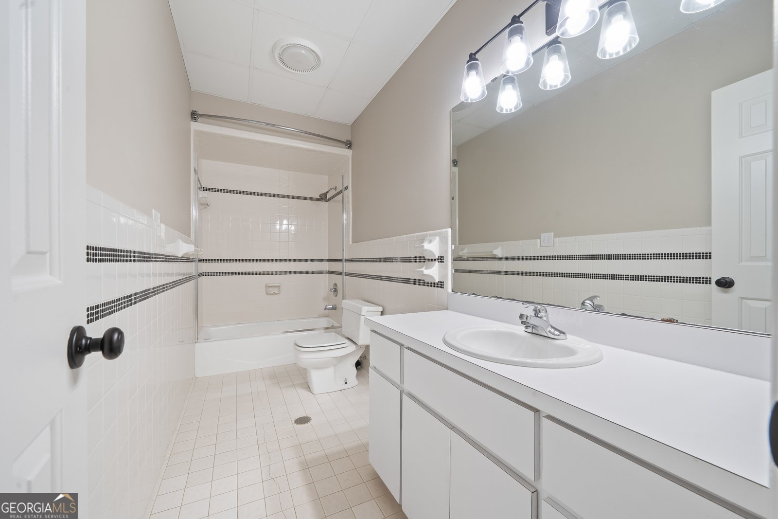 211 Lakecrest Drive Milledgeville - 67