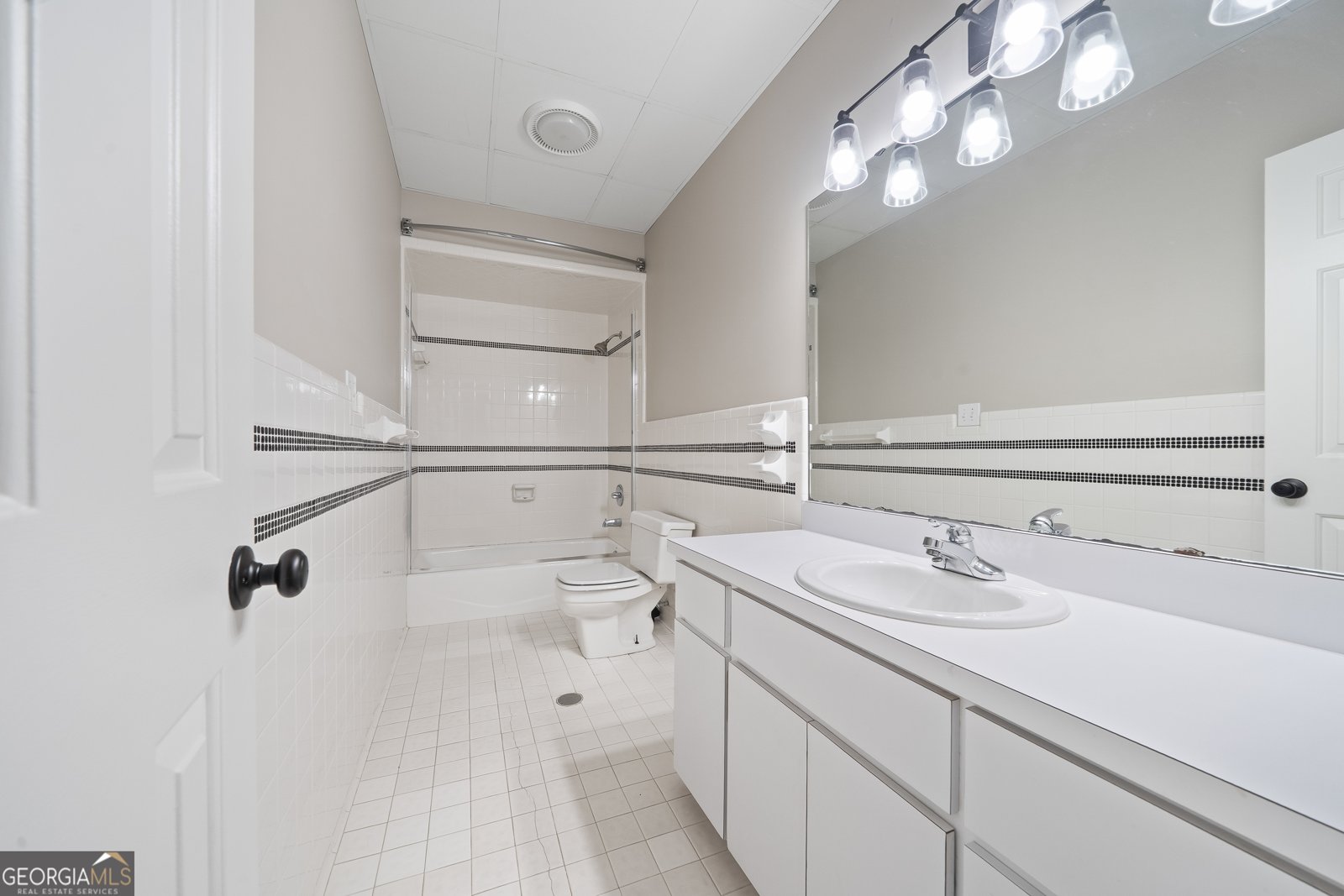 211 Lakecrest Drive Milledgeville - 68