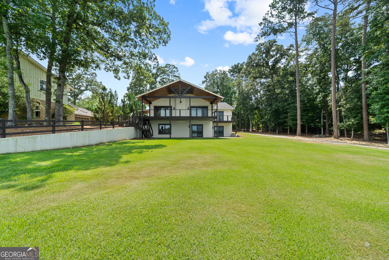 211 Lakecrest Drive Milledgeville - 77