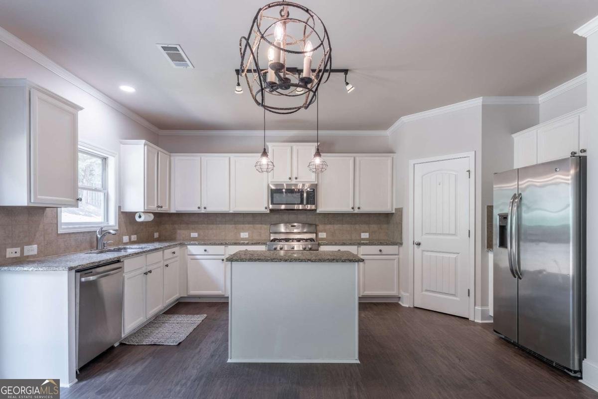 7673 Legacy Road Flowery Branch - 12
