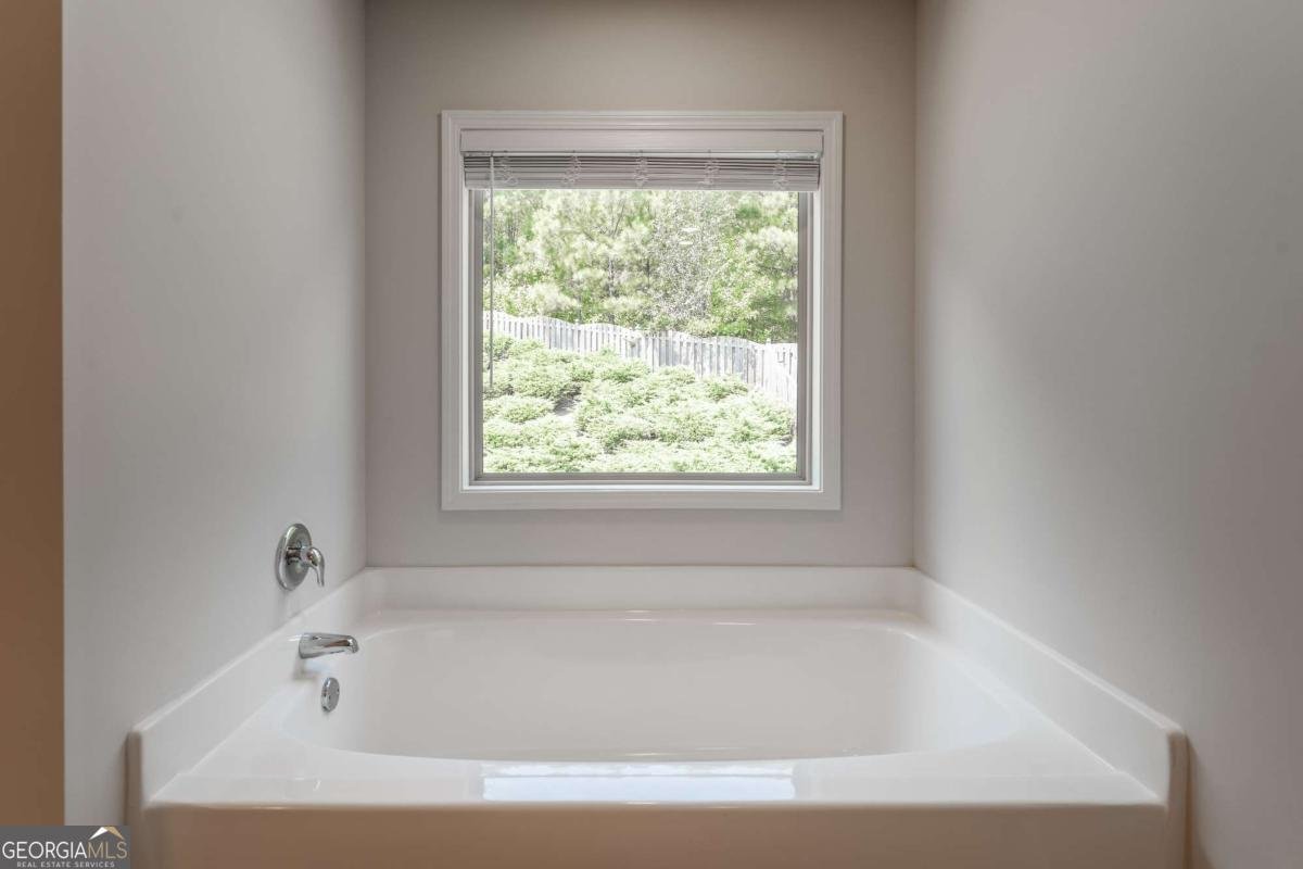 7673 Legacy Road Flowery Branch - 33