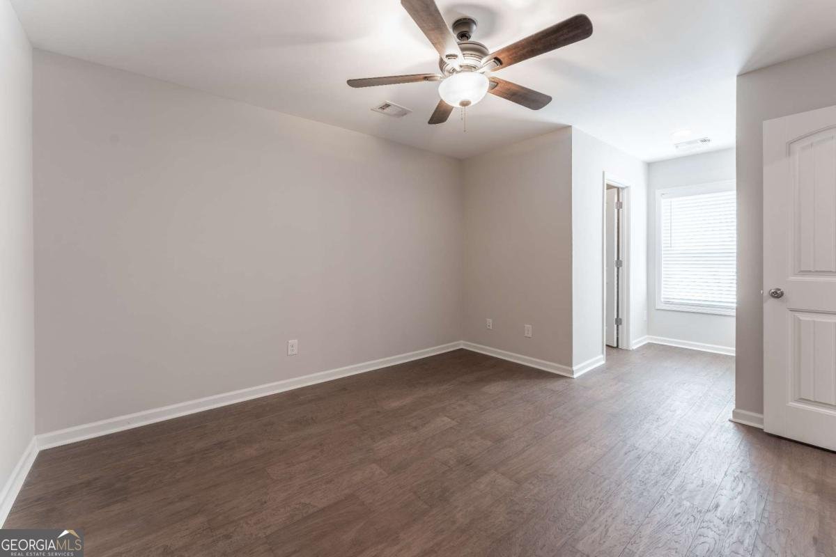 7673 Legacy Road Flowery Branch - 41