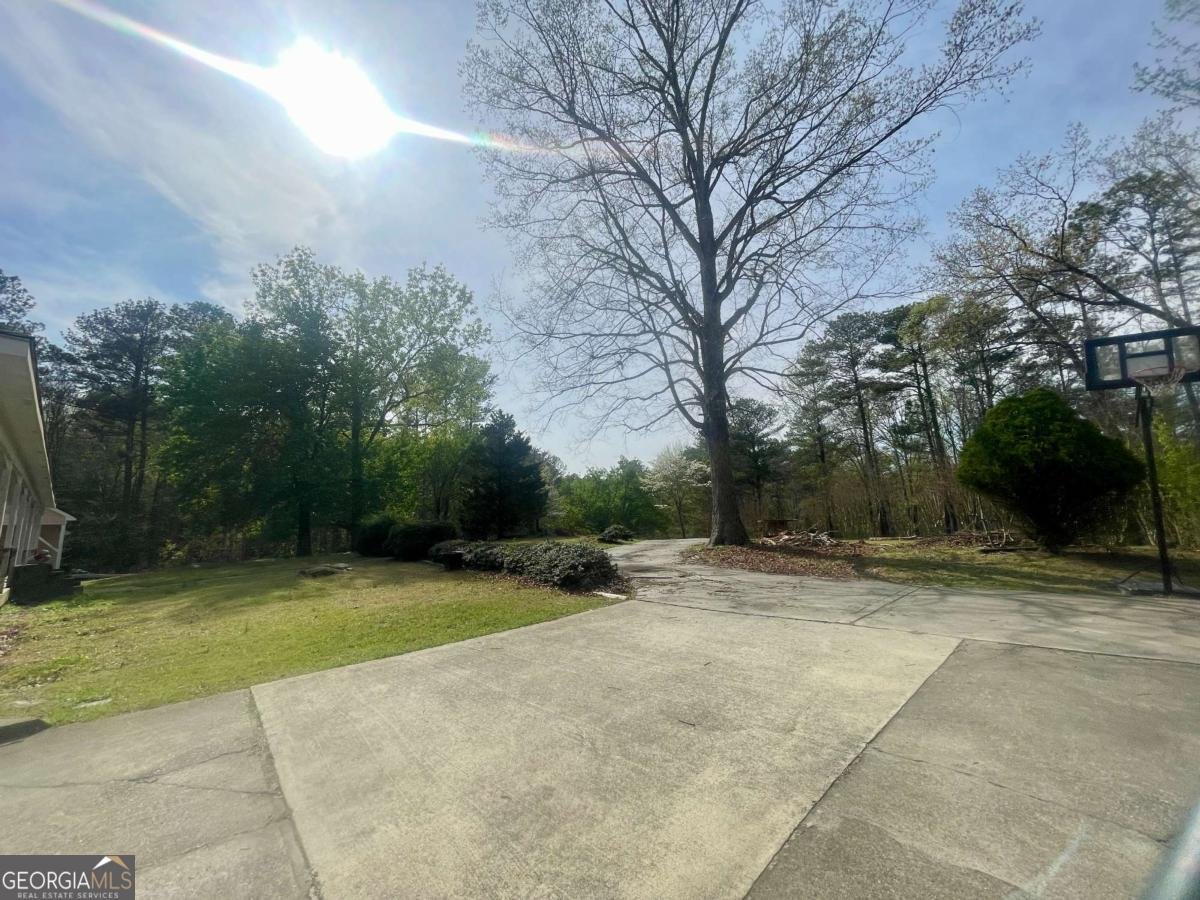 5098 Gwendolyn Court Acworth - 12