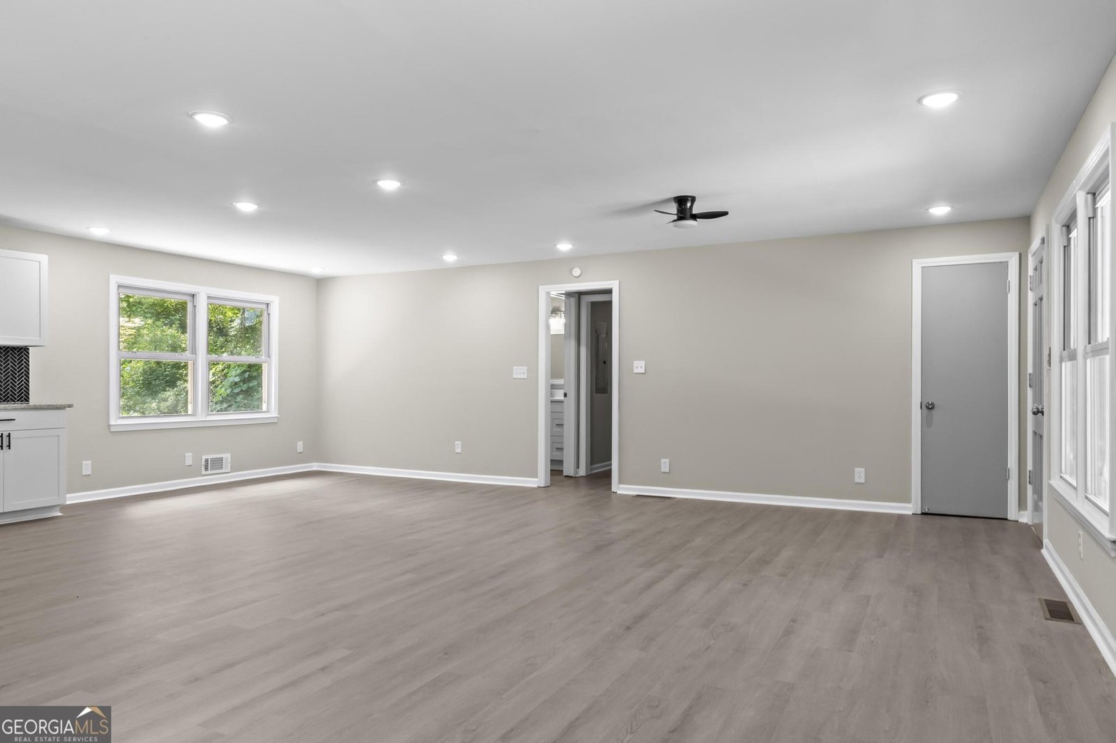 1523 Delia Drive Decatur - 4