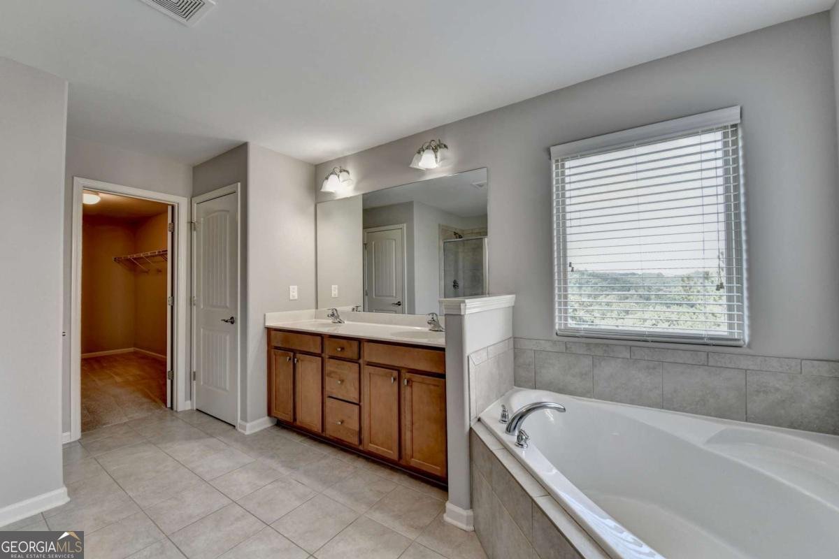 1820 BRUSHFOOT Trail Suwanee - 38