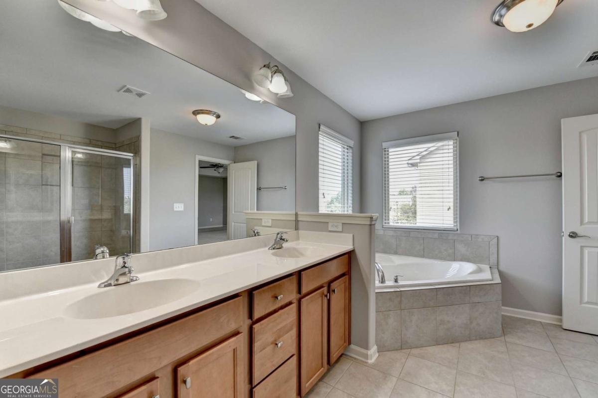 1820 BRUSHFOOT Trail Suwanee - 42