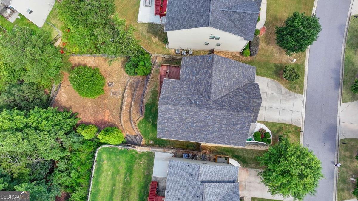 1820 BRUSHFOOT Trail Suwanee - 77