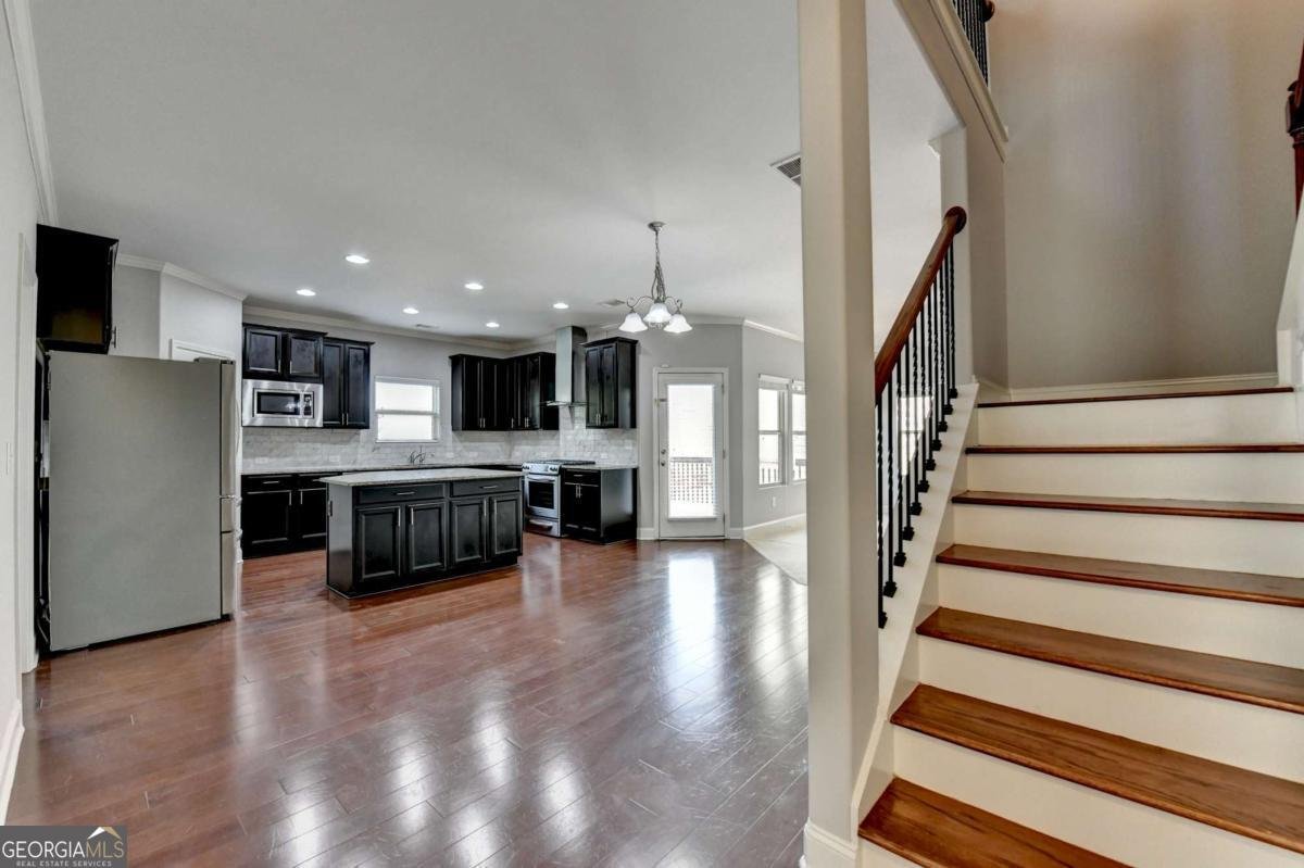 1820 BRUSHFOOT Trail Suwanee - 9