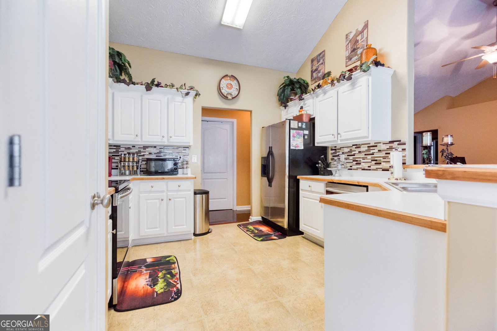 407 Gladiola Drive Auburn - 19