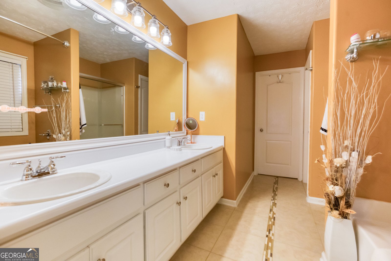 407 Gladiola Drive Auburn - 28