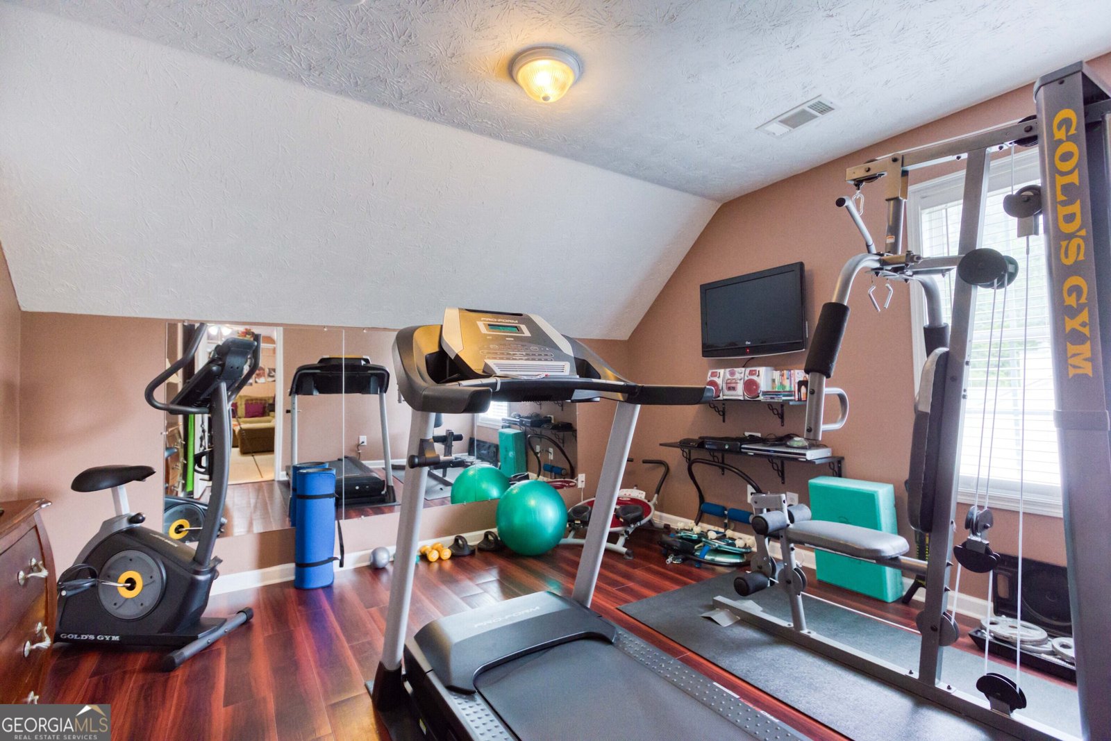 407 Gladiola Drive Auburn - 45