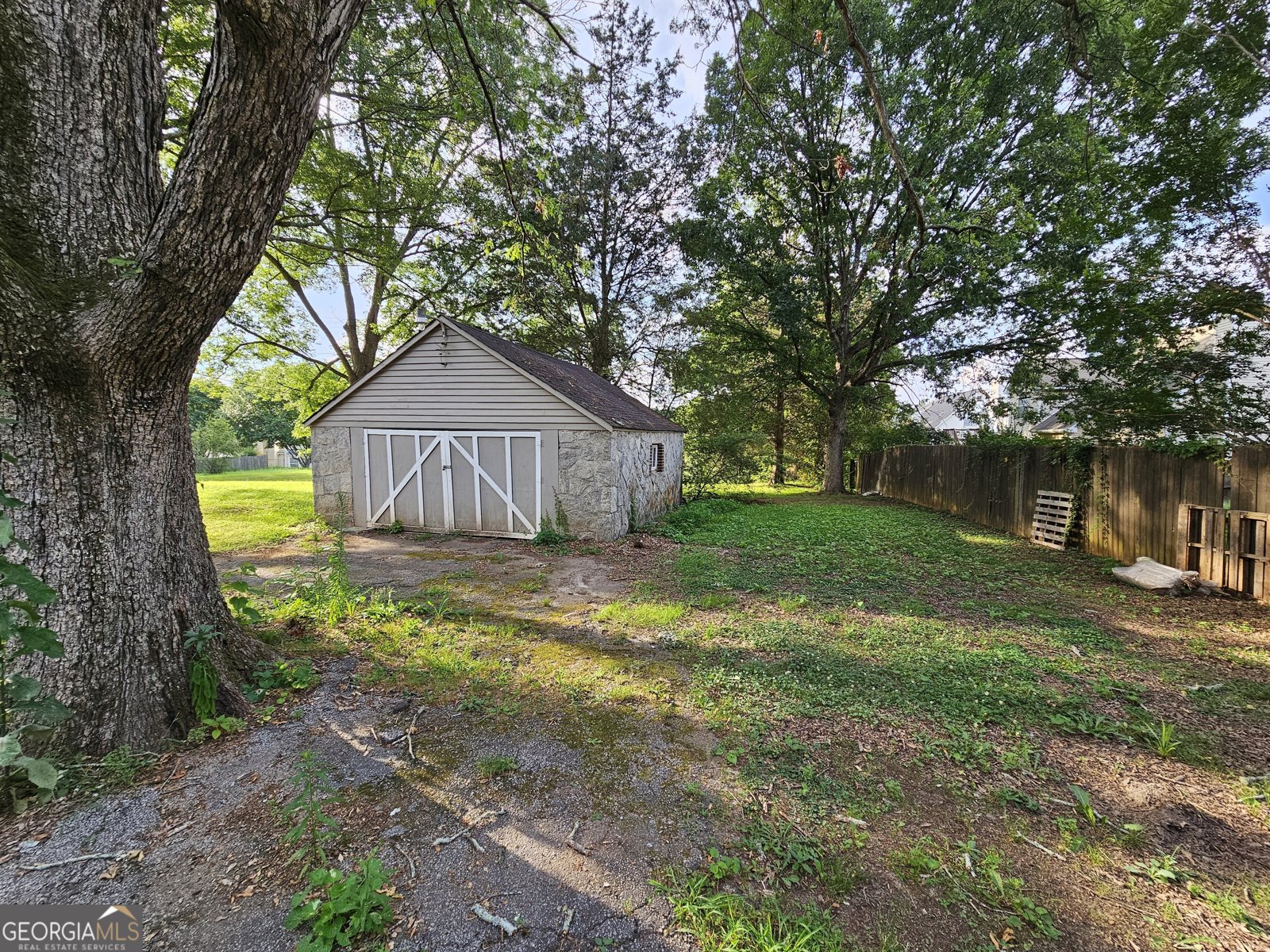 6240 Giles Road Lithonia - 23