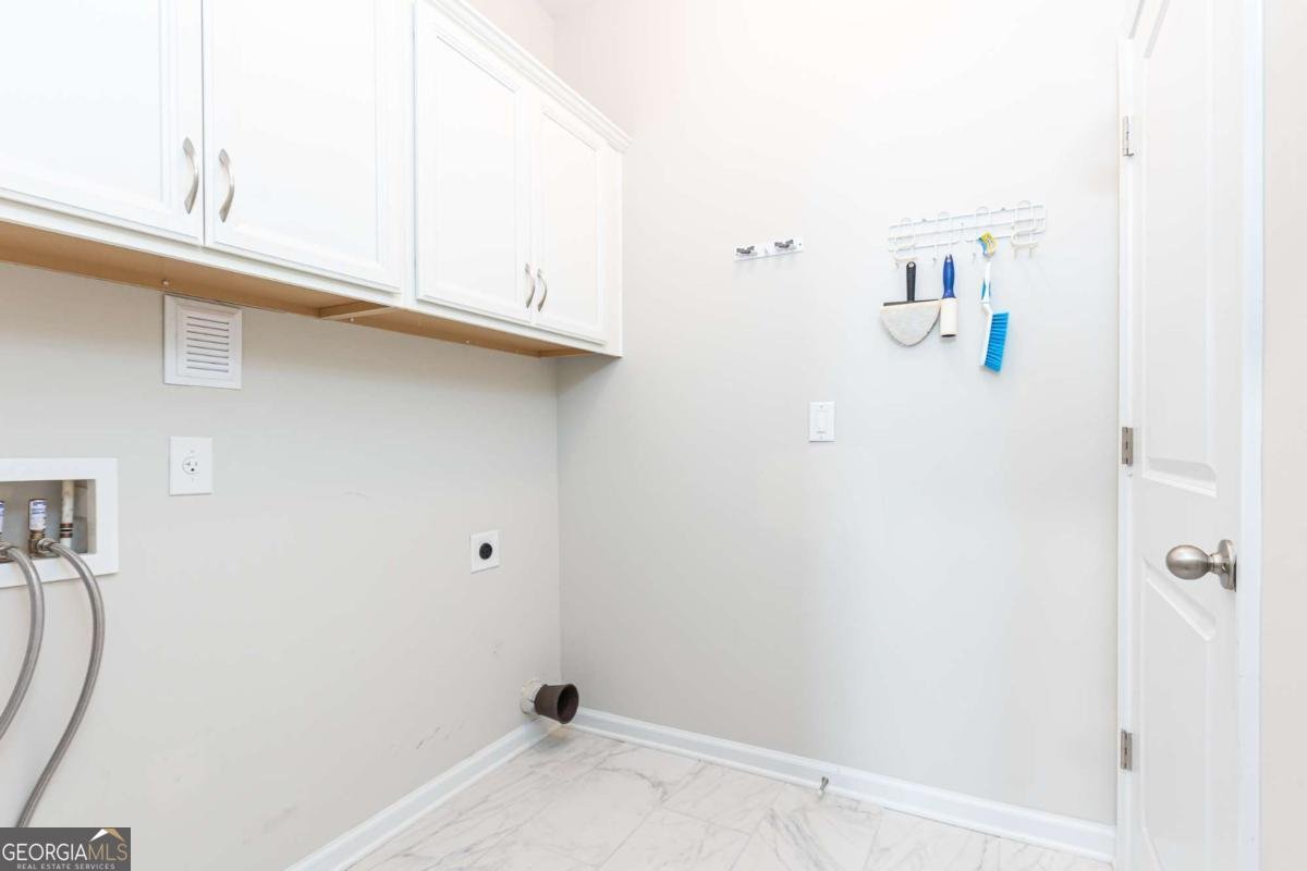 9024 Tuckerbrook Lane Alpharetta - 23