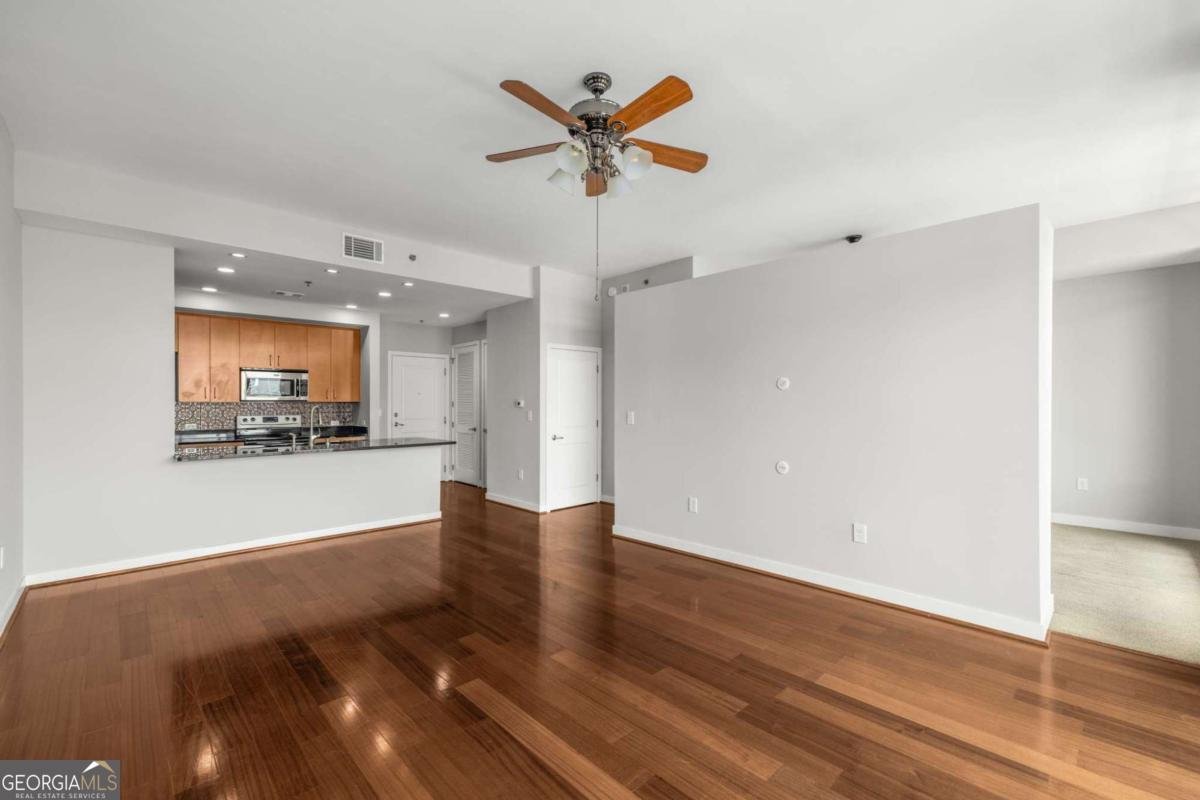 565 Peachtree Street Atlanta - 10