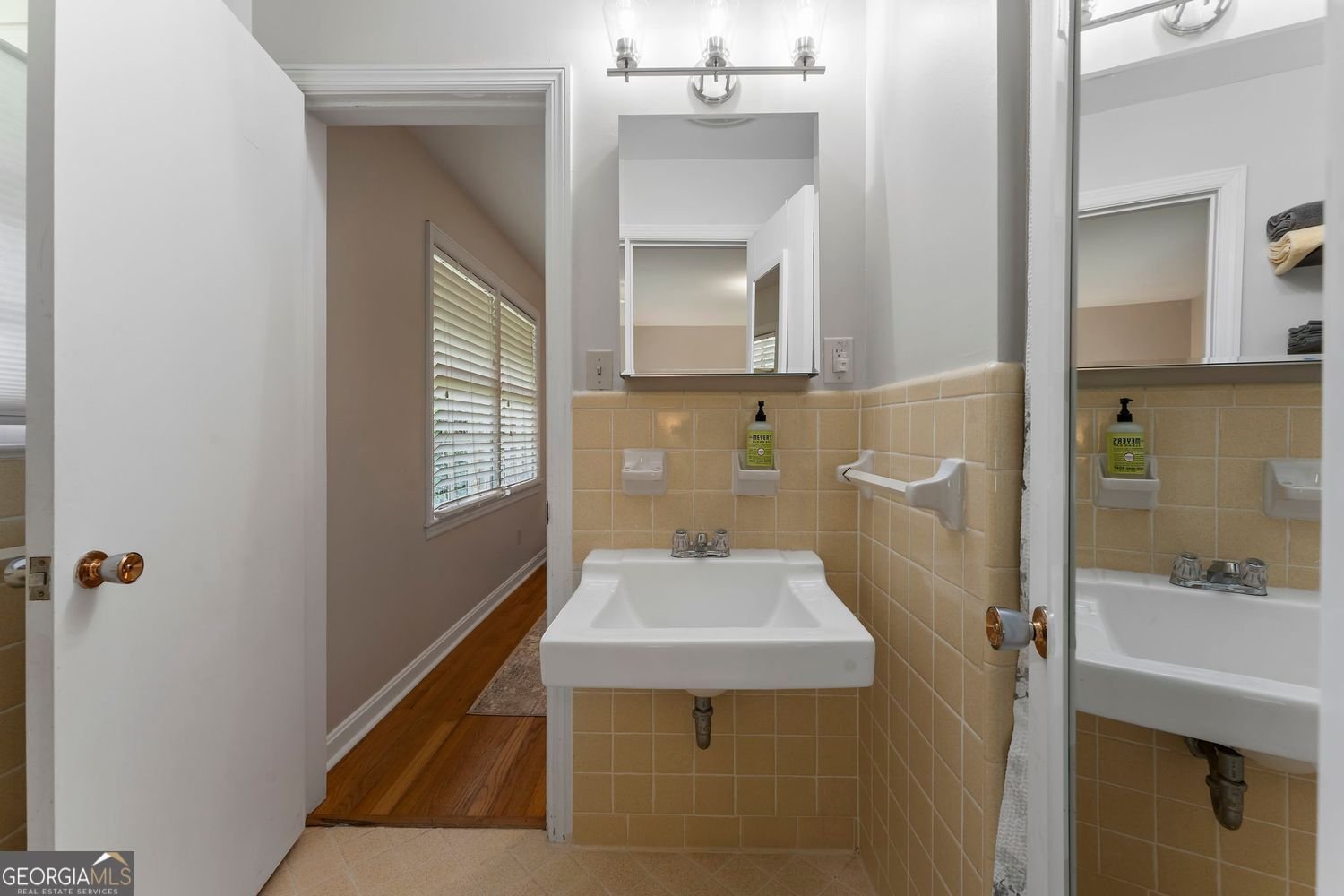 1553 Congress Circle Dunwoody - 35