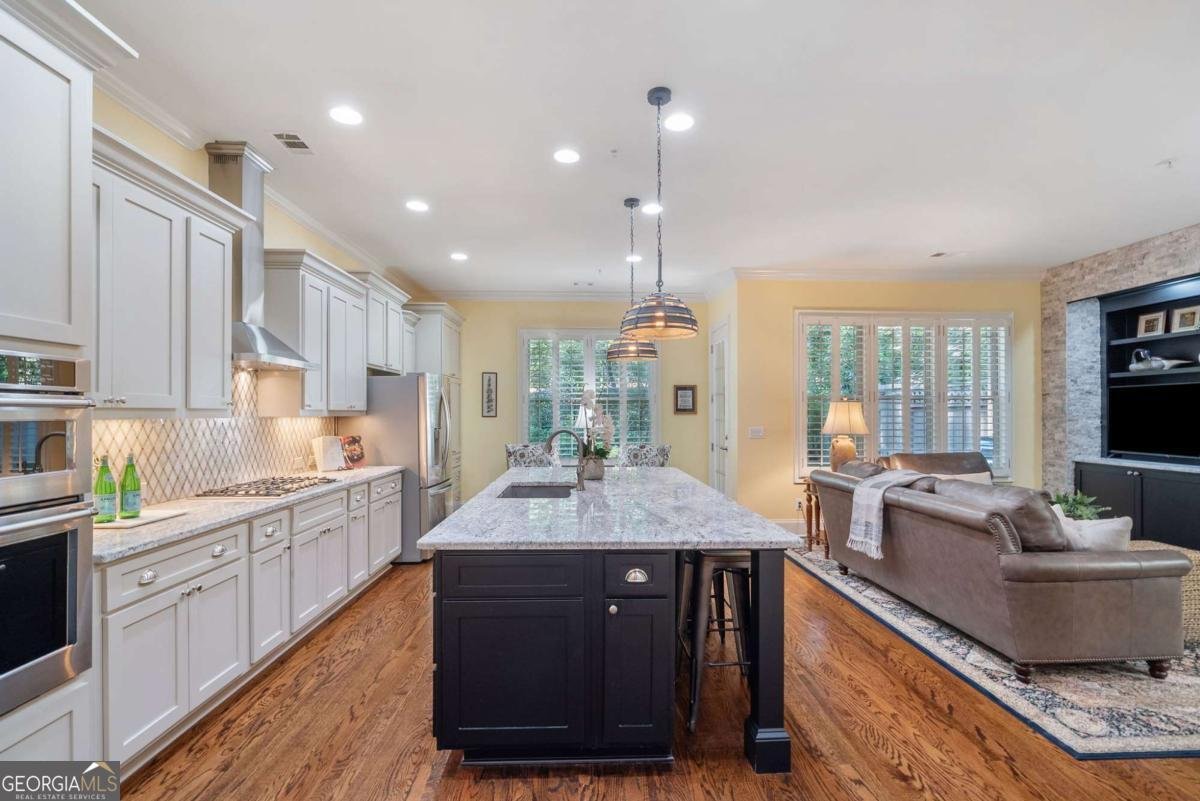 407 Nottaway Lane Alpharetta - 9