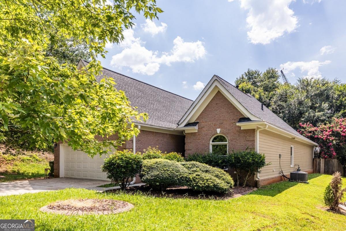 1061 Walker Avenue Atlanta - 1