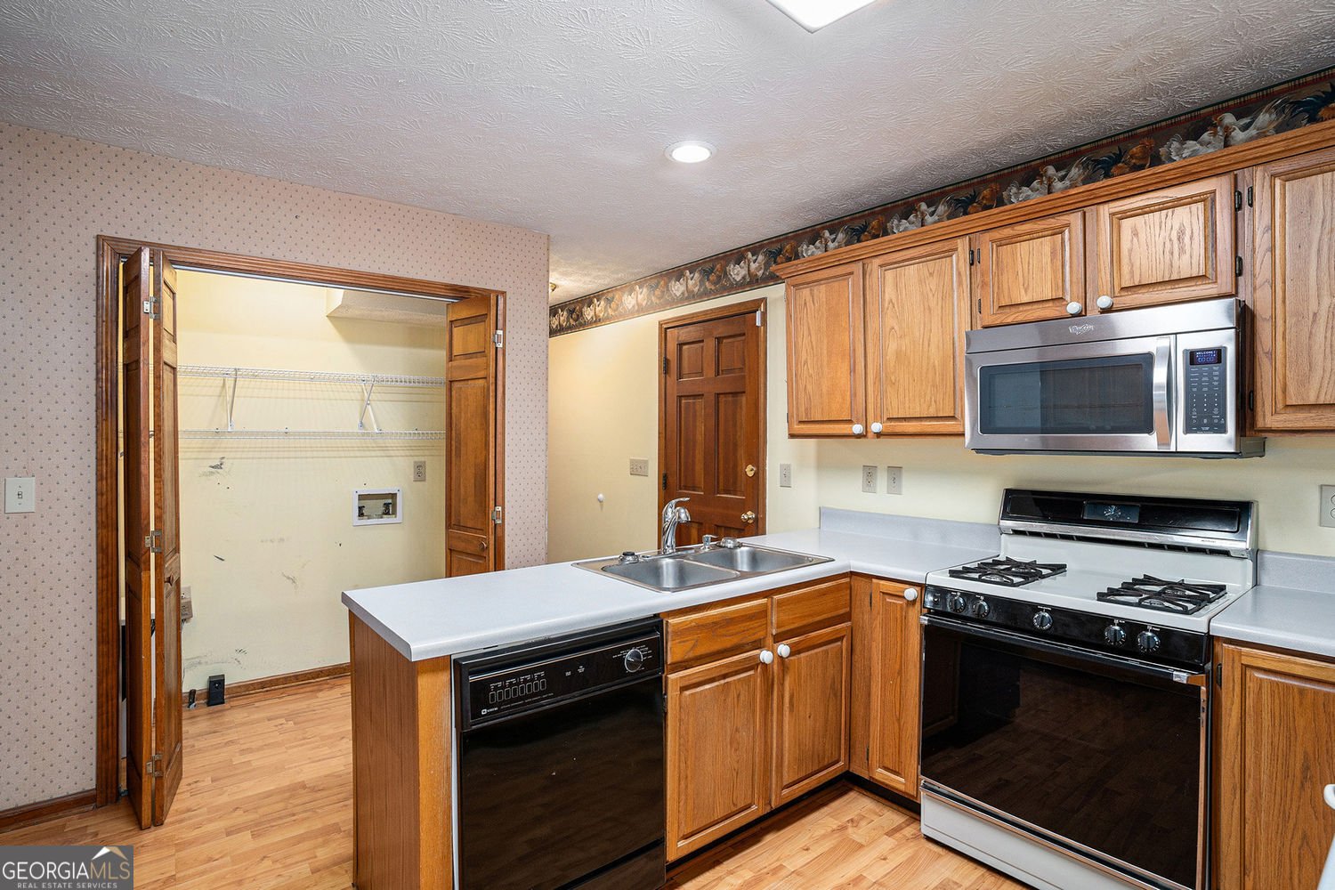 344 Williamsburg Circle McDonough - 14
