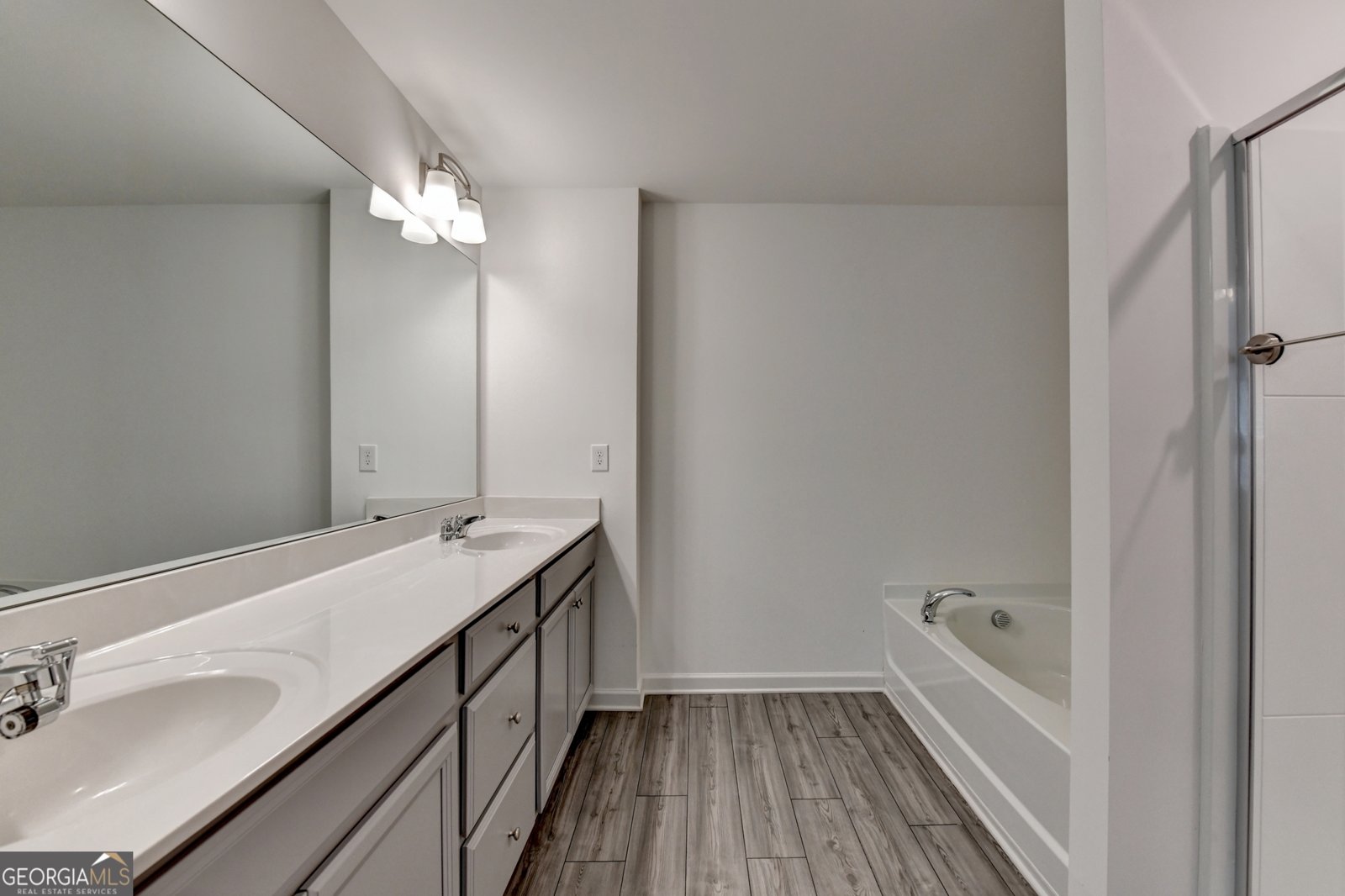 2459 Richmond Row Drive Suwanee - 17
