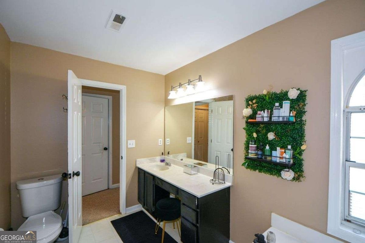 1703 GRIST MILL Drive Marietta - 33