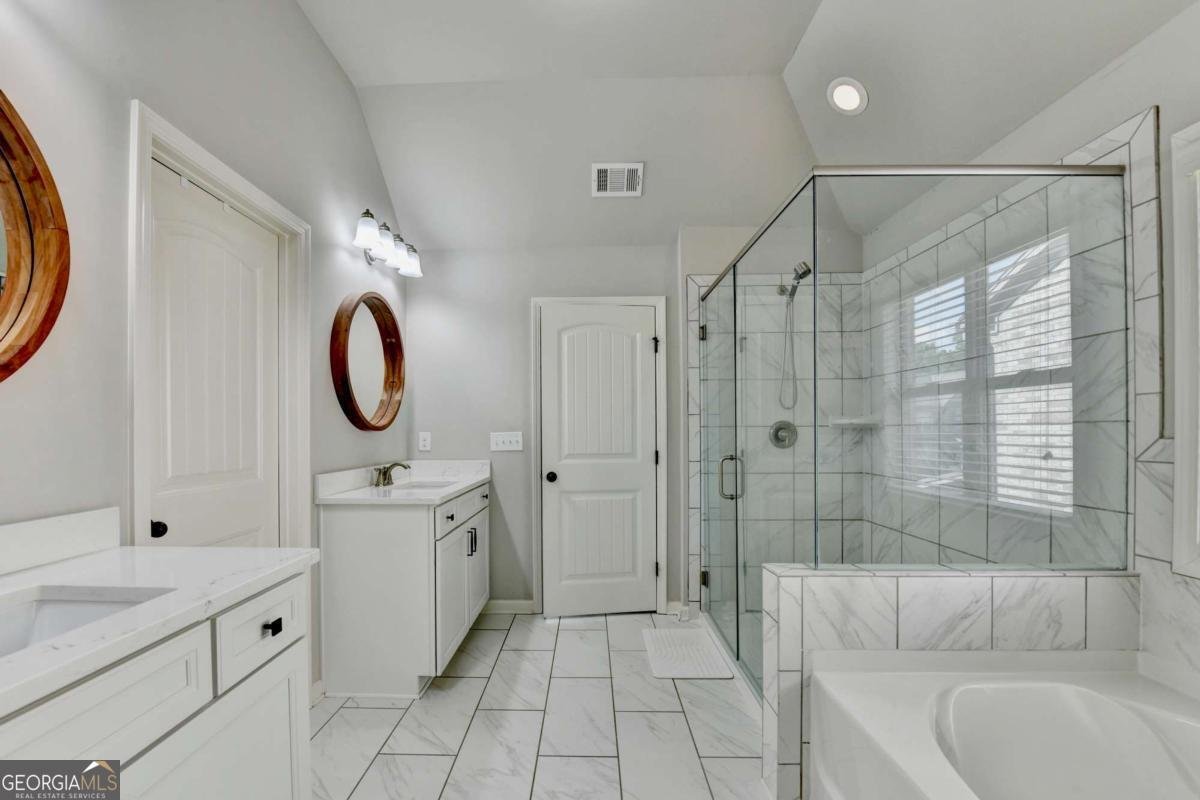 4605 Woodland Bank Boulevard Buford - 37