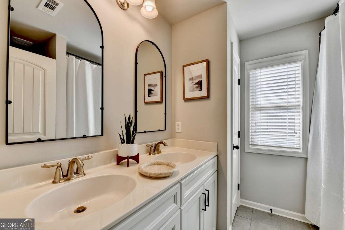 4605 Woodland Bank Boulevard Buford - 5