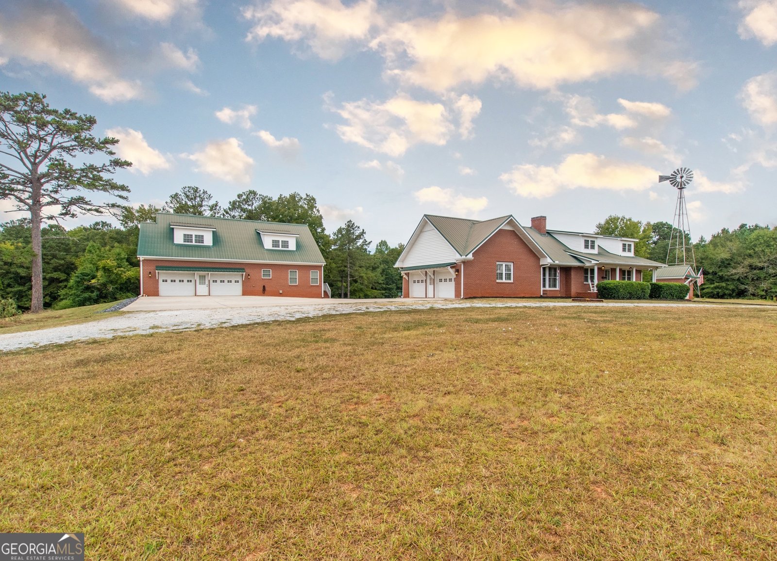 375 Luther Bailey Road Senoia - 1