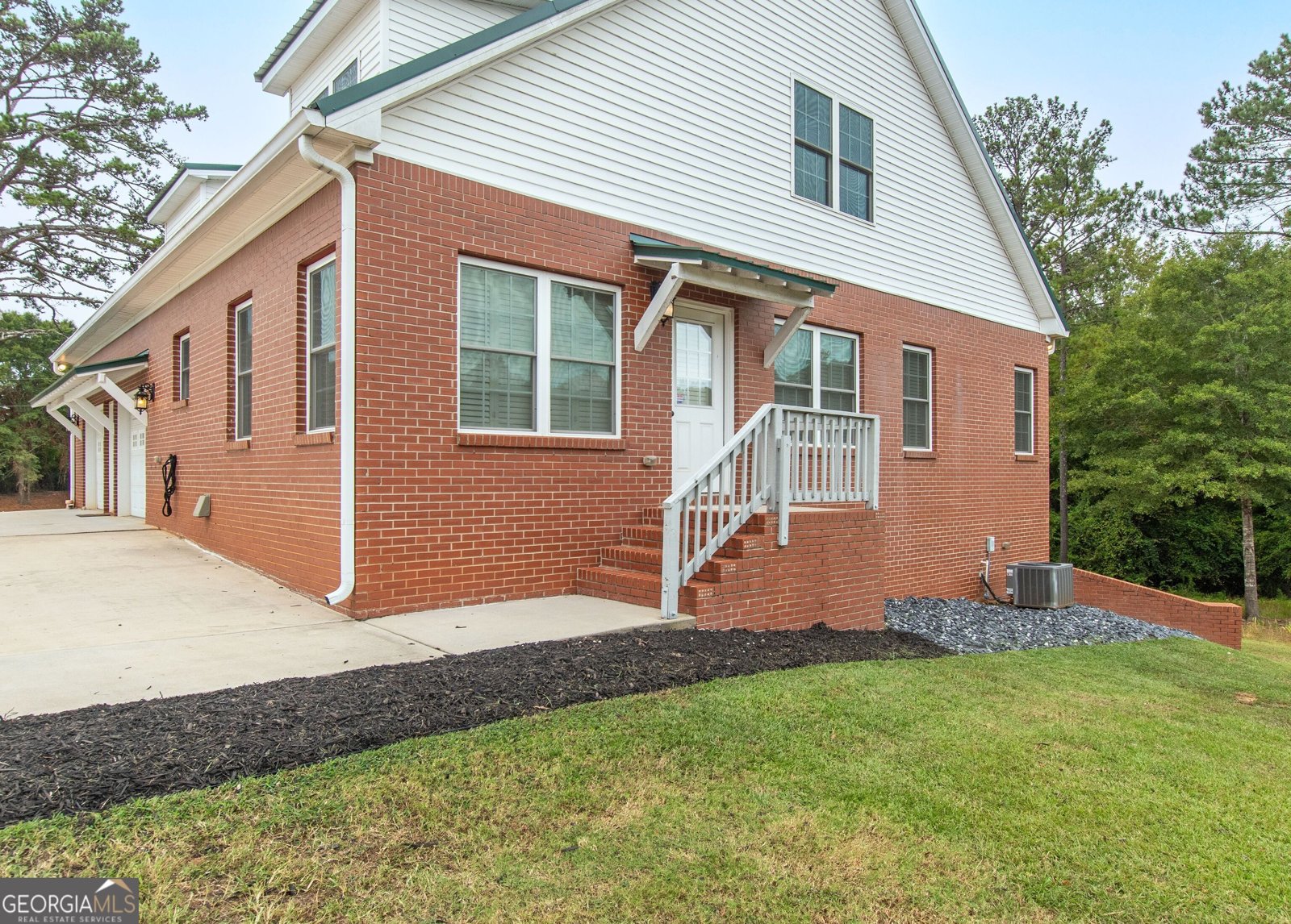 375 Luther Bailey Road Senoia - 33