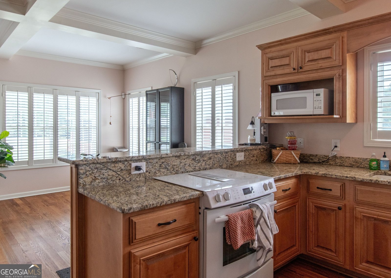 375 Luther Bailey Road Senoia - 35