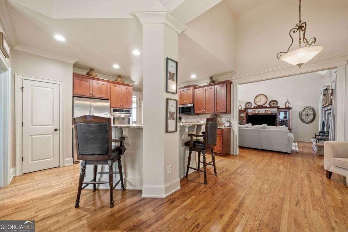412 Kings Point Drive Canton - 17