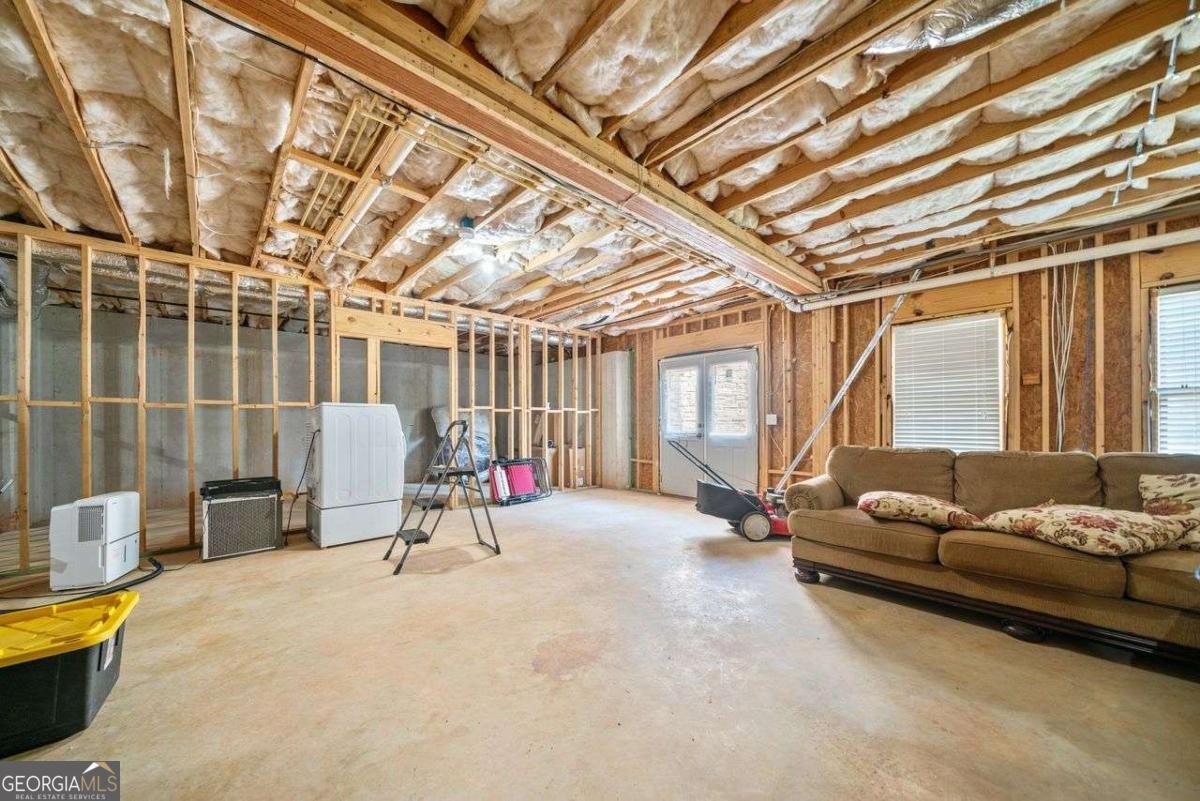 412 Kings Point Drive Canton - 35