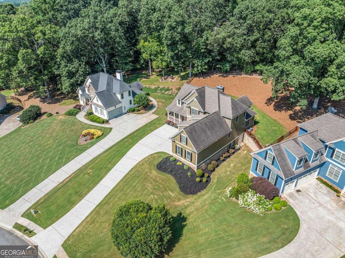 412 Kings Point Drive Canton - 46