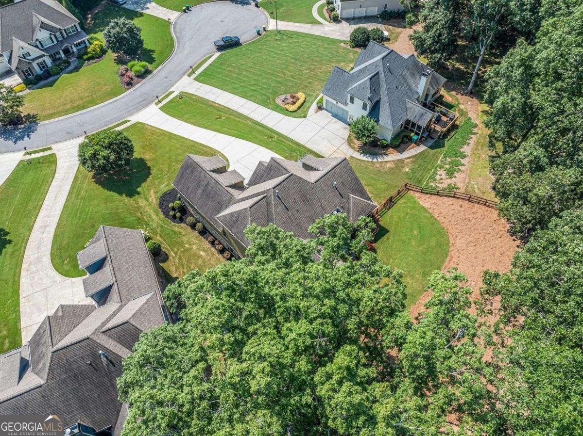 412 Kings Point Drive Canton - 48