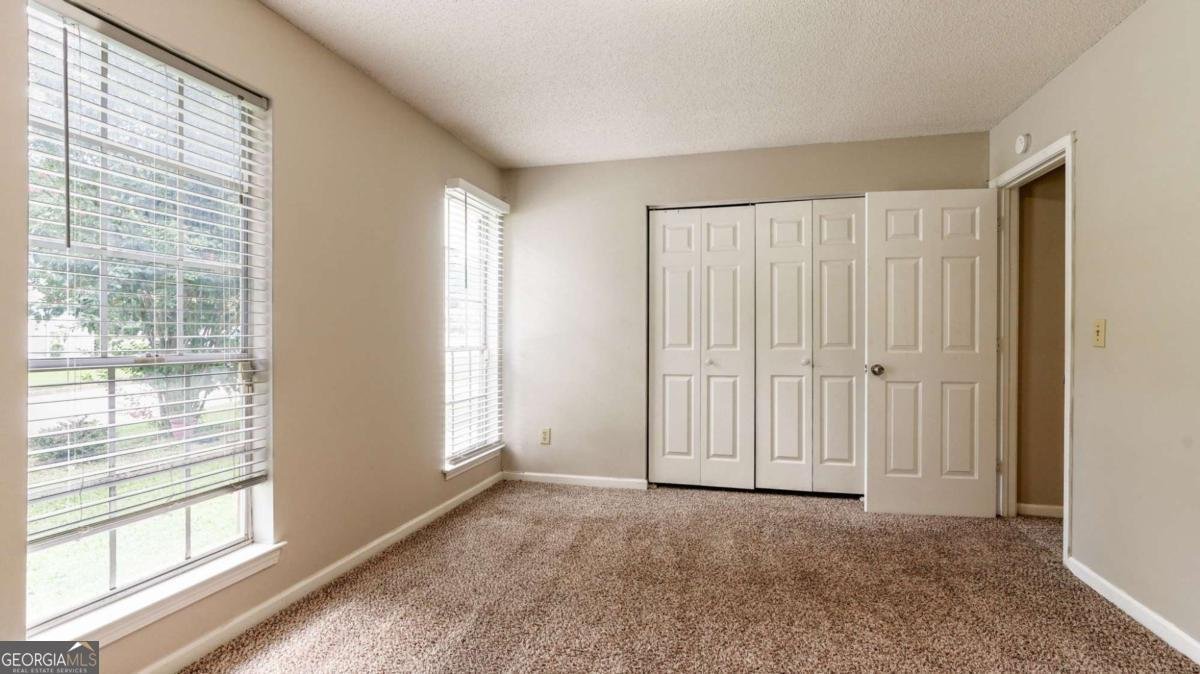 1040 Redan Trace Stone Mountain - 23