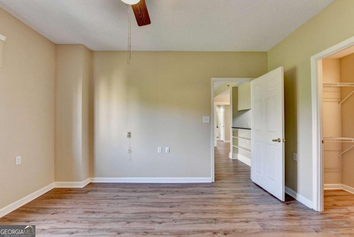1800 Clairmont Lake Decatur - 29