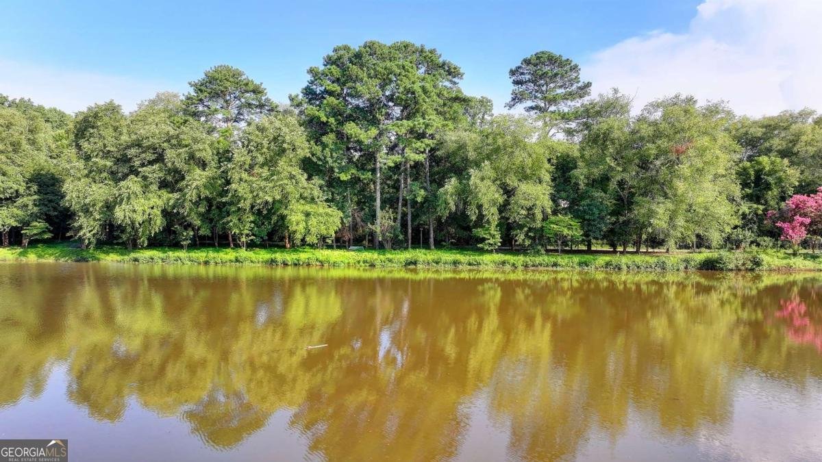 1800 Clairmont Lake Decatur - 9
