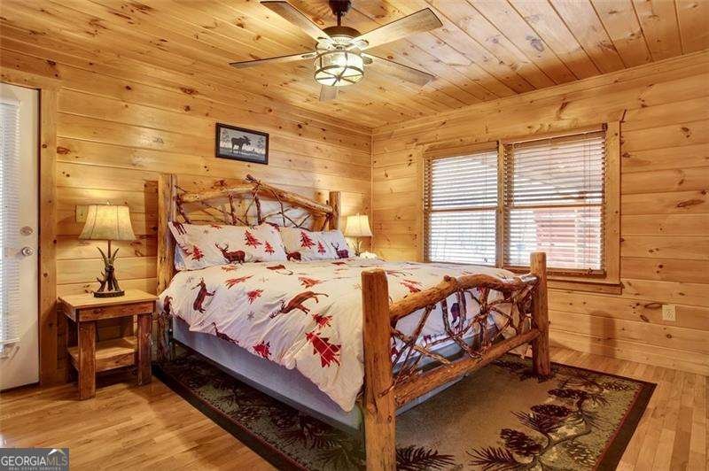 520 SUNROCK MOUNTAIN Road Blue Ridge - 23