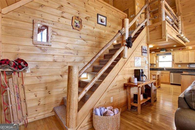 520 SUNROCK MOUNTAIN Road Blue Ridge - 31
