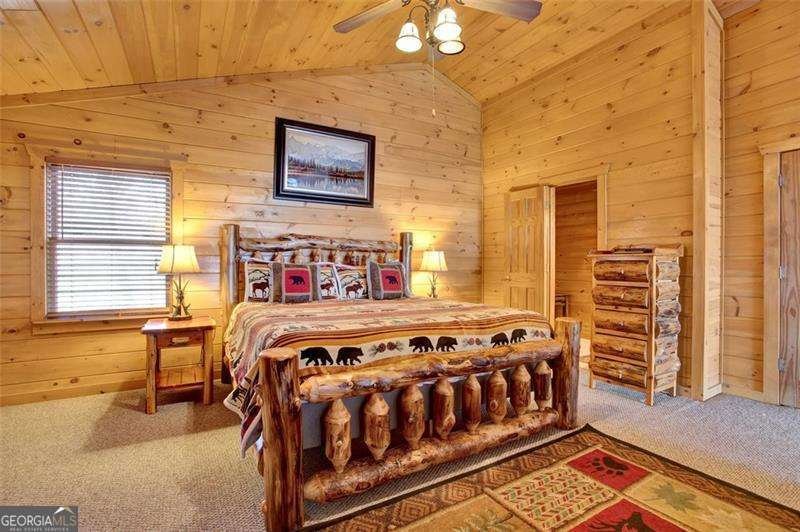 520 SUNROCK MOUNTAIN Road Blue Ridge - 37