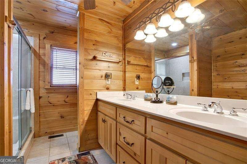 520 SUNROCK MOUNTAIN Road Blue Ridge - 38