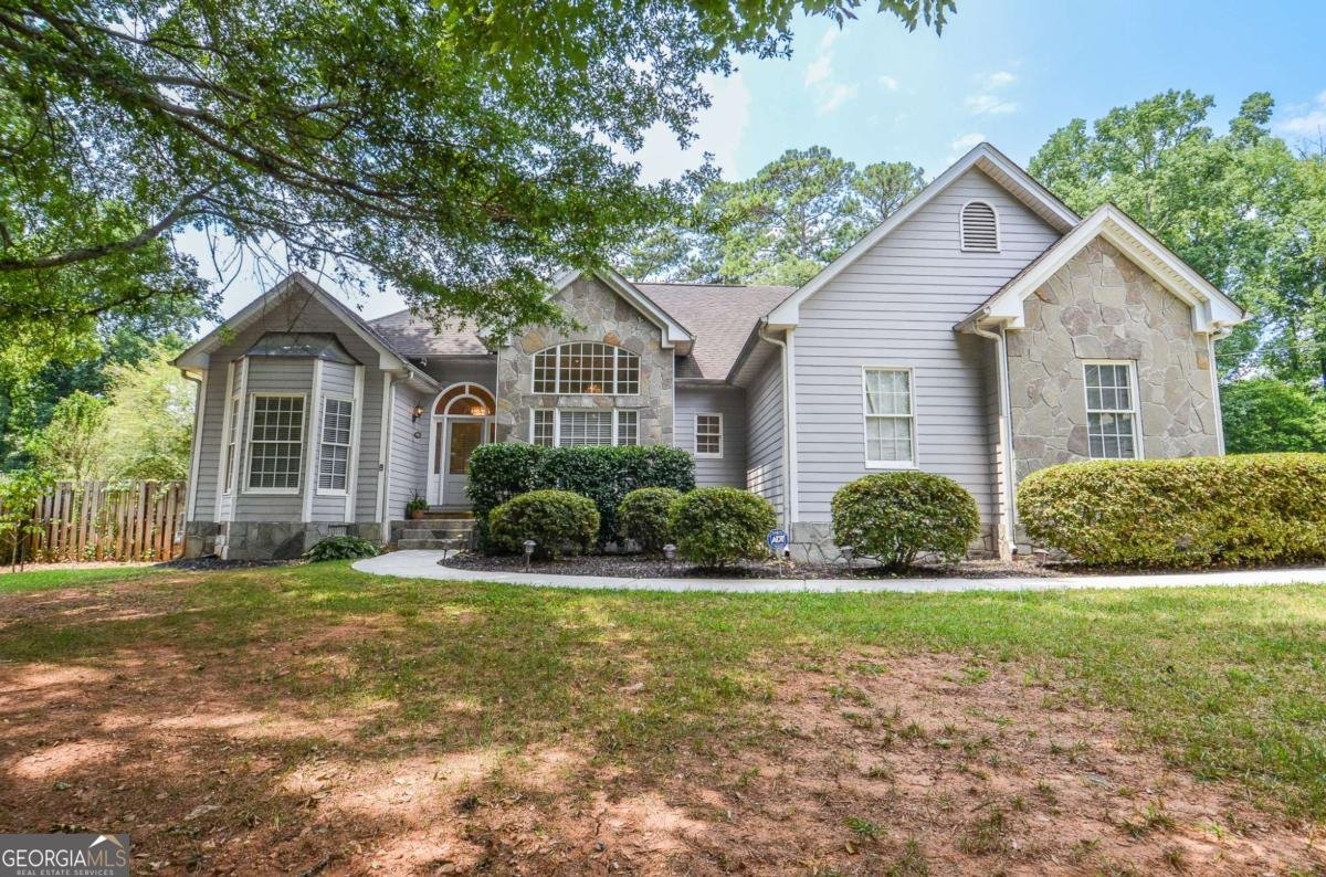 223 Windsong Lane Lilburn - 1