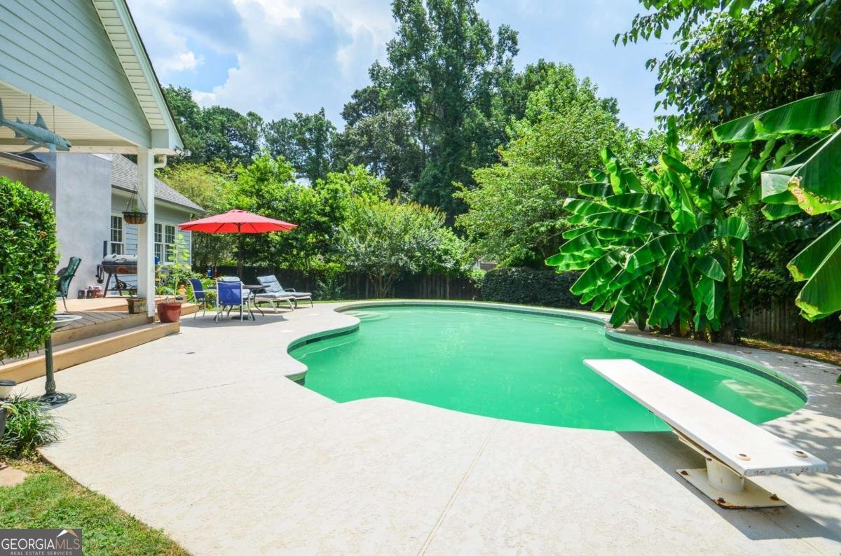 223 Windsong Lane Lilburn - 36