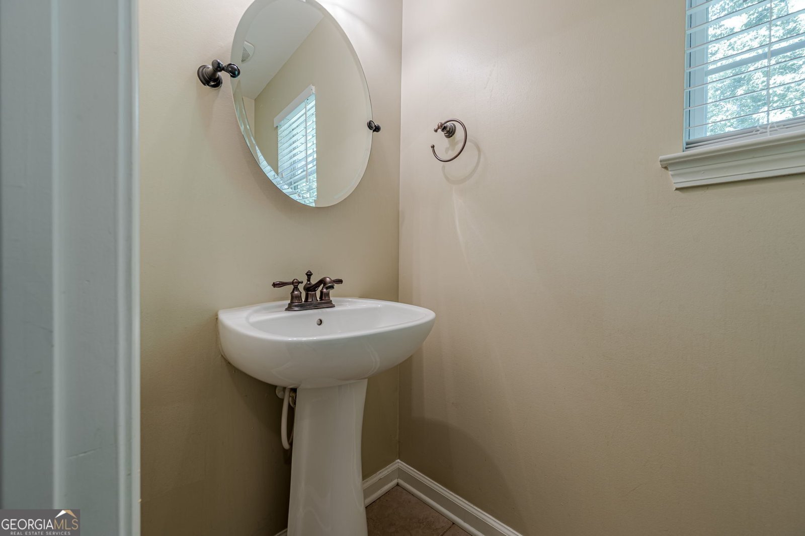 115 Randy Way Dallas - 24